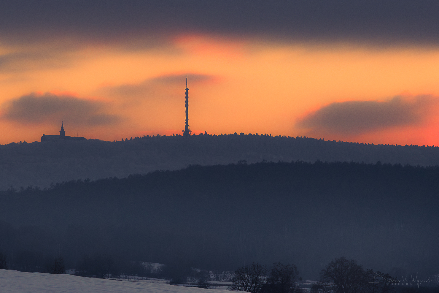 Góry Świętokrzyskie, widok na Łysą Górę